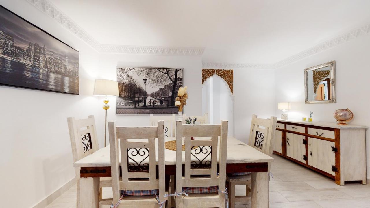 Majestic Villa By The Beach Heated Private Pool & Jacuzzi Benalmadena Exterior photo